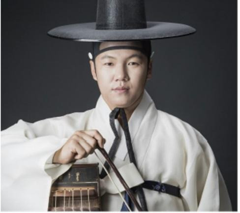 조성재 아쟁 사진